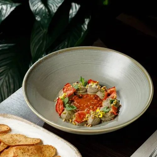 Pate de ficat de pui cu sos de cătină