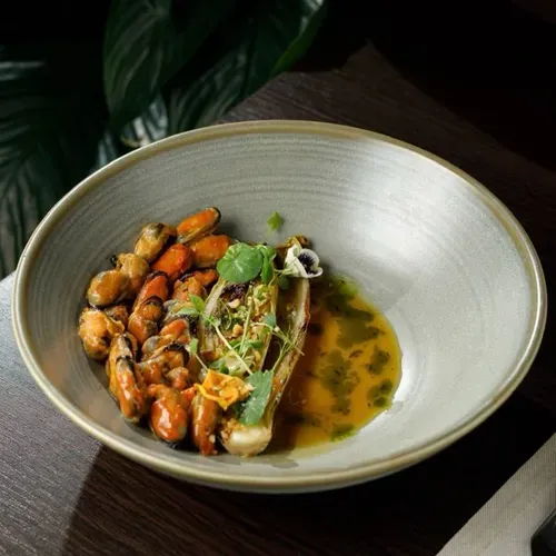 Midii în sos de vin, muștar si miere